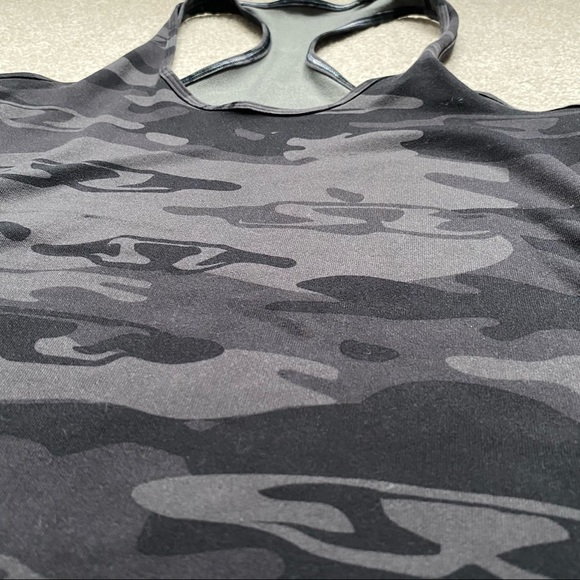 Lululemon Cool Racerback Tank - Picture 4 of 8